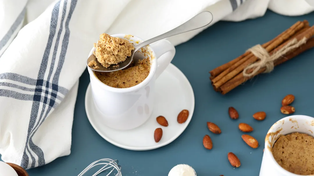 almond-and-coconut-muffin-in-a-minute