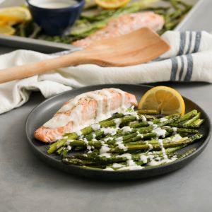 Keto Salmon and Asparagus Sheet Pan Recipe | @Atkins