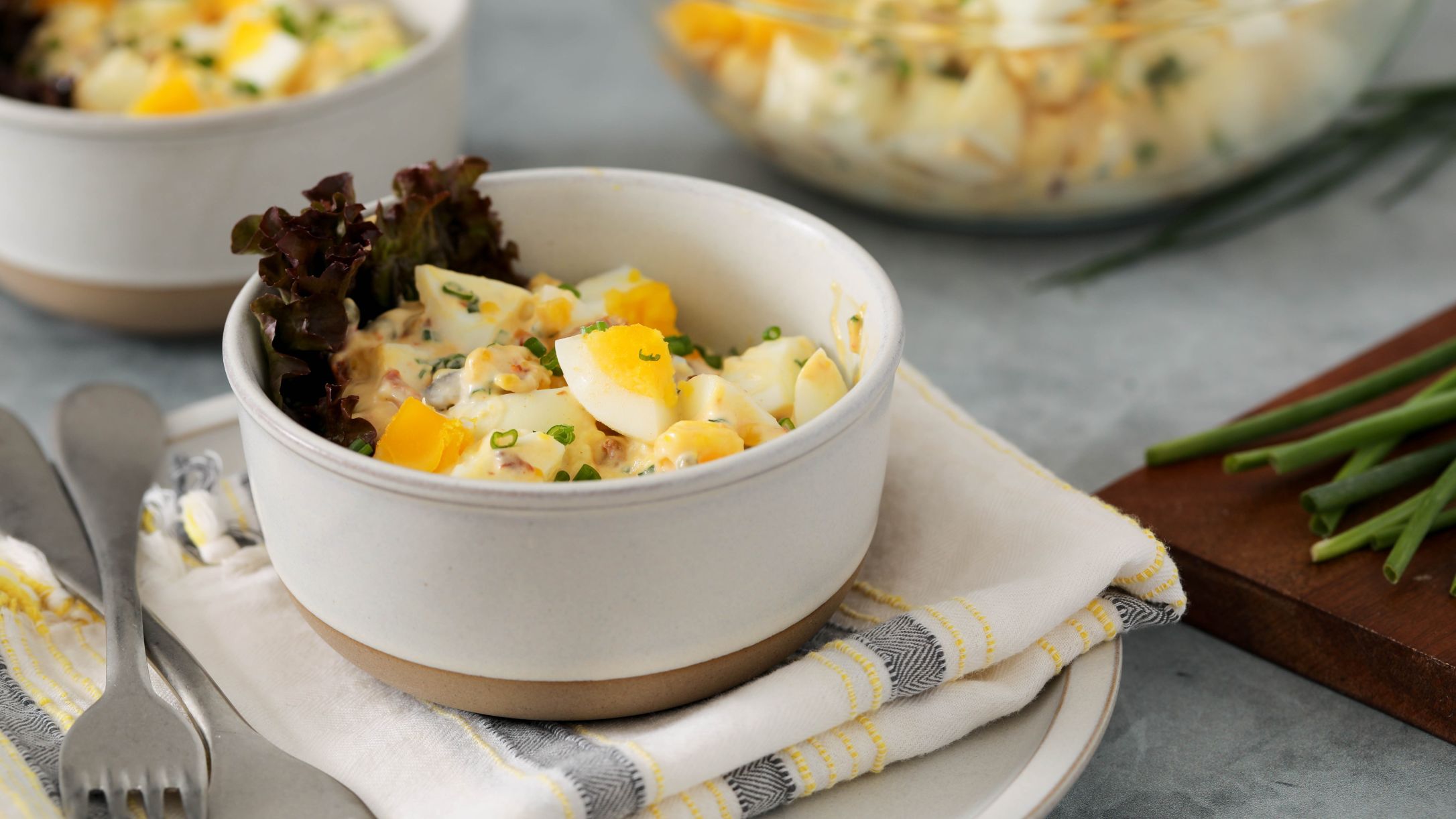 Keto Egg Salad with Chipotle and Tomatoes Recipe
