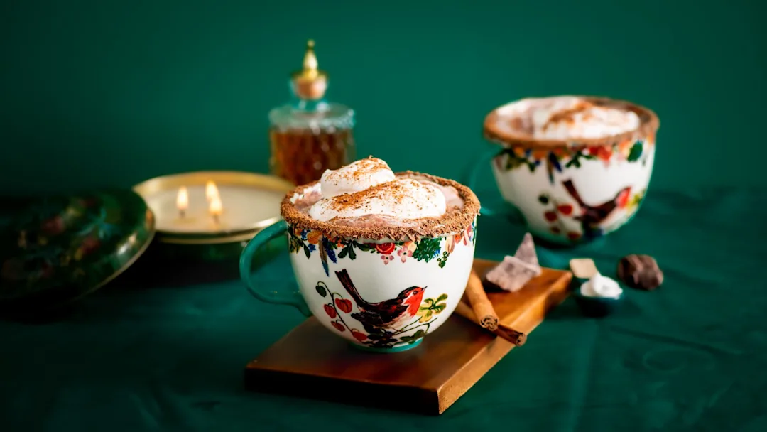 low-carb-chocolate-cinnamon-drunken-snowman-cocktail