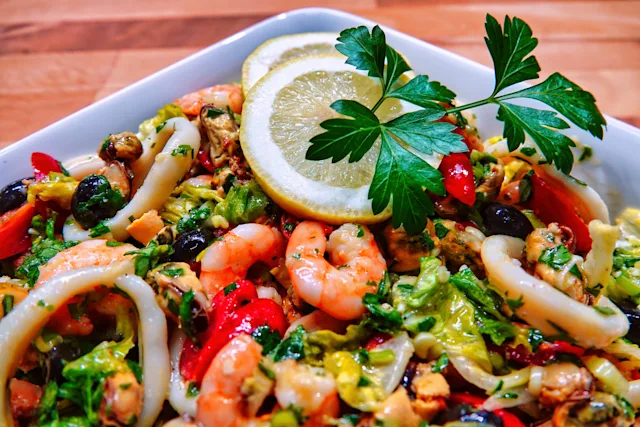 Eat for Longevity: How Diet Quality and Smarter Carbs Shape Healthy Aging
