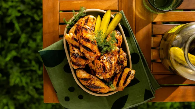 Keto Grilled Pickelback Wings