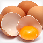 Basque Eggs with Ham, Tomatoes and Bell Peppers  Recipe | @Atkins