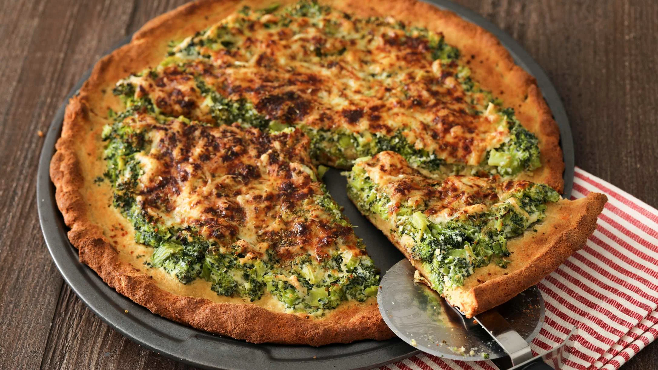 white-pizza-with-broccoli