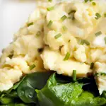 Keto Eggs Scrambled with Feta and Spinach 