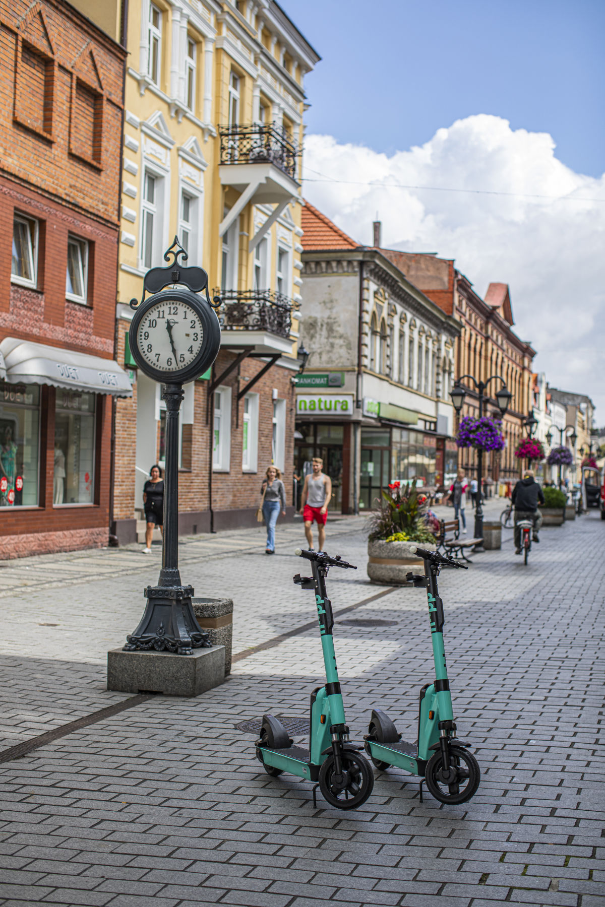 Hopp's first Polish franchise, launched in the summer of 2022 with 52 brand new e-scooters.