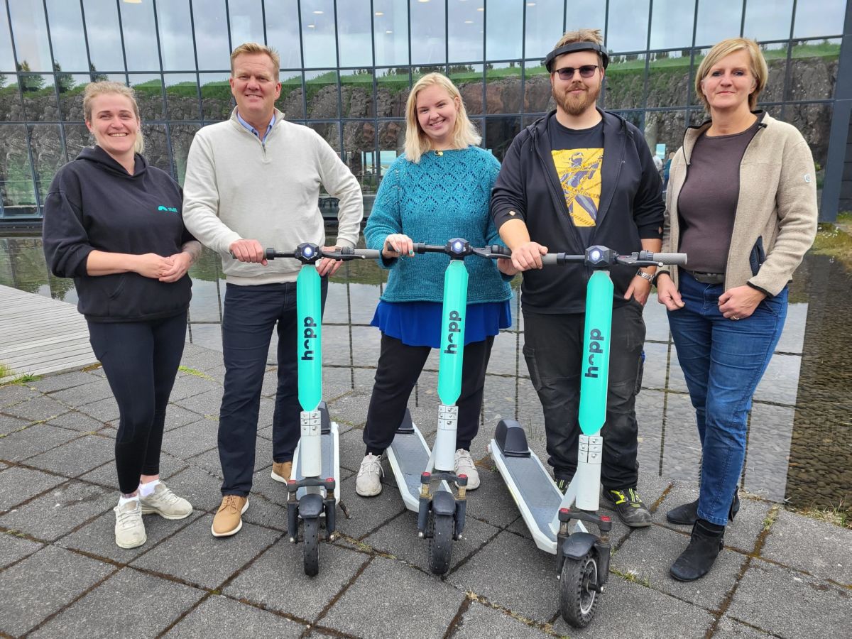 Hopp Akranes franchise has expanded their services into Borgarnes by adding 20 scooters to the streets of this beautiful town.