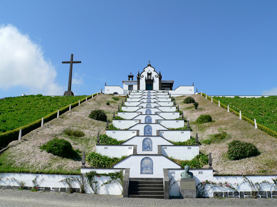 Wallfahrtskirche Nossa Senhora da Paz, Vila Franca do Campo, Azoren