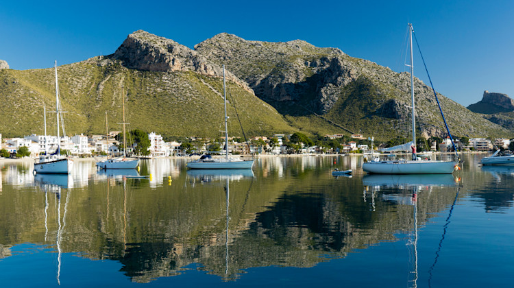 Pauschalreisen Port De Pollenca Puerto De Pollensa Die Gunstigsten Angebote Bei Holidaycheck