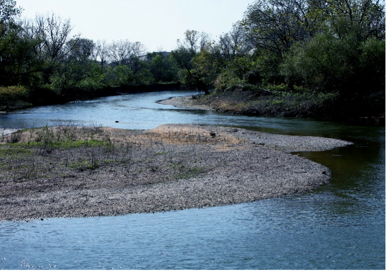 winding river in upper texas