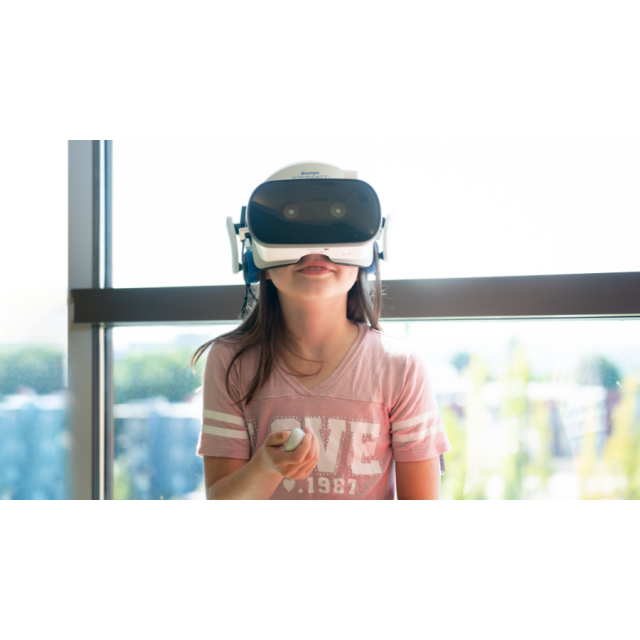 Girl with Starlight VR