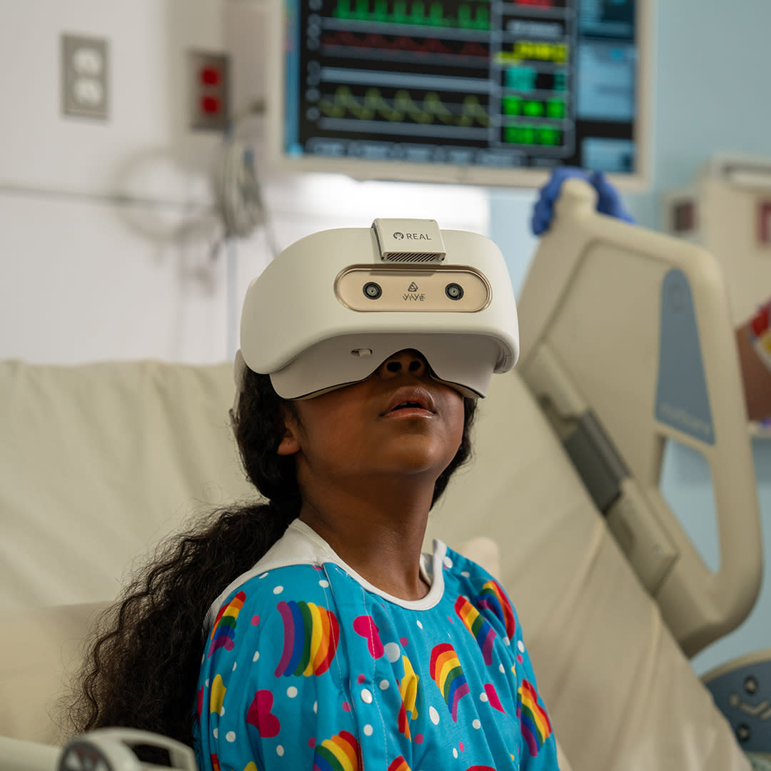 Penumbra VR Headset Child in Bed