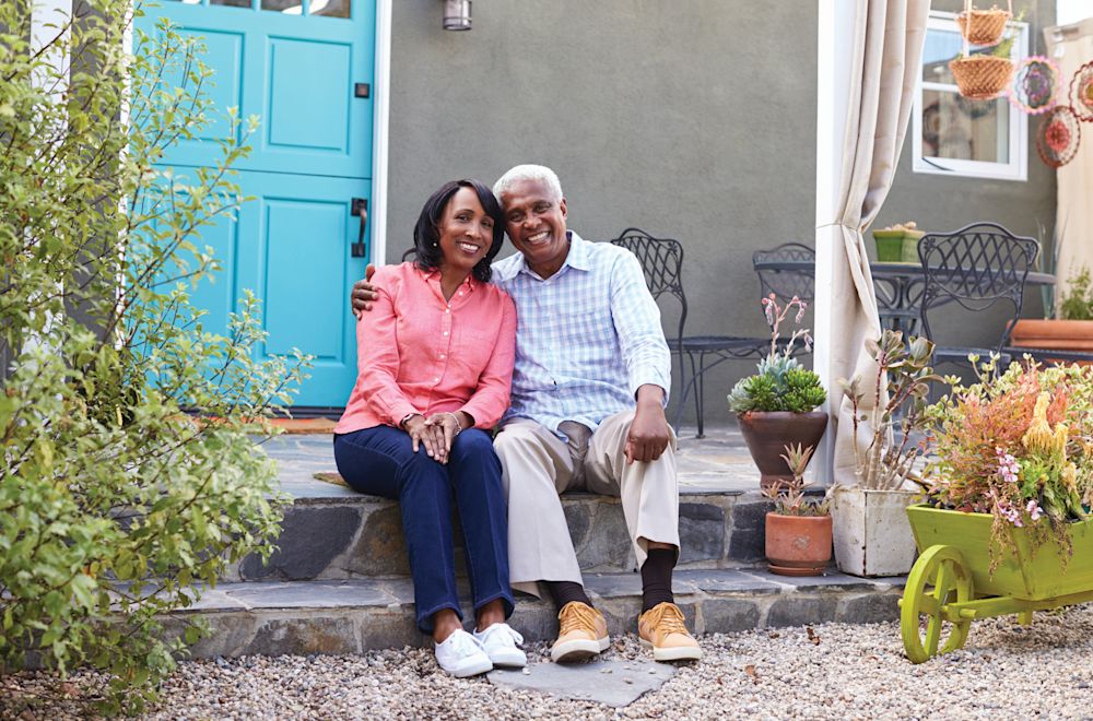 Older Couple Stoop