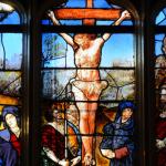 L'immaculée avec M Kolbe - jour 6 -La Crucifixion. Vitrail