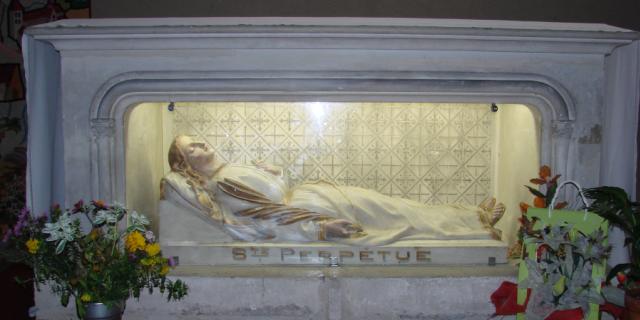 Châsse de sainte Perpétue (église Notre-Dame de Vierzon)