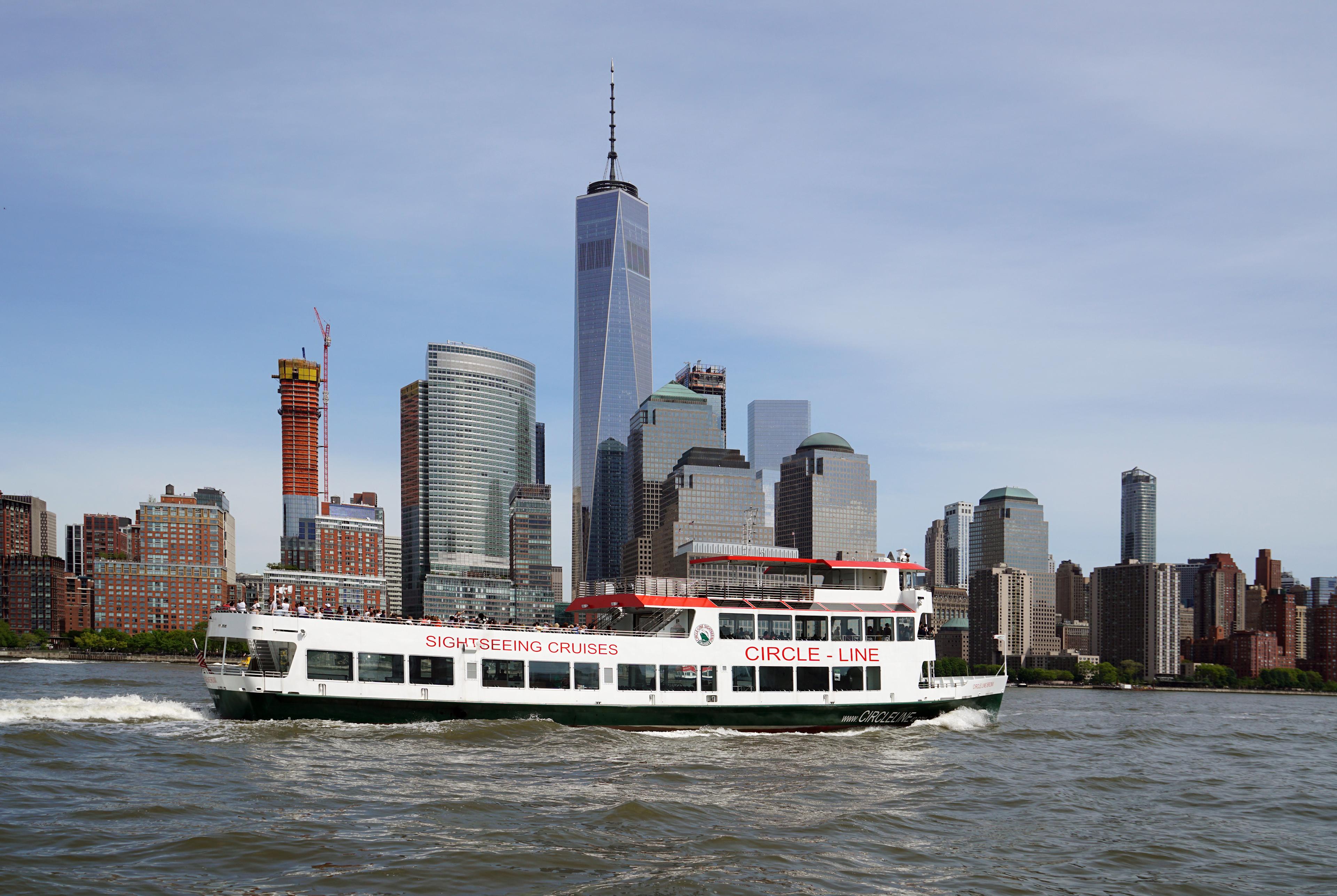 Circle Line Bronx Class with World Trade Center in Background