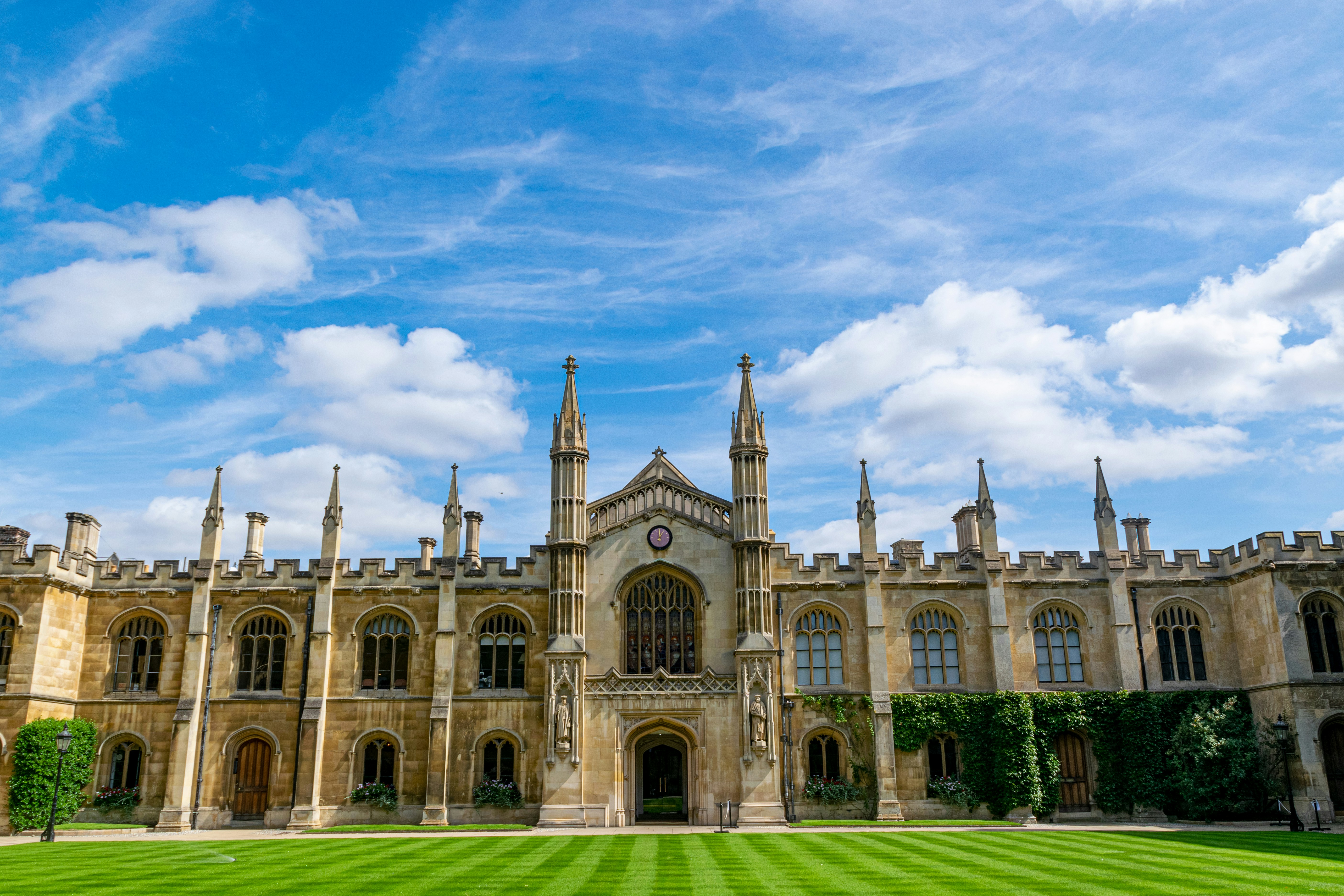UX/UI Design Agency in Cambridge - DreamX