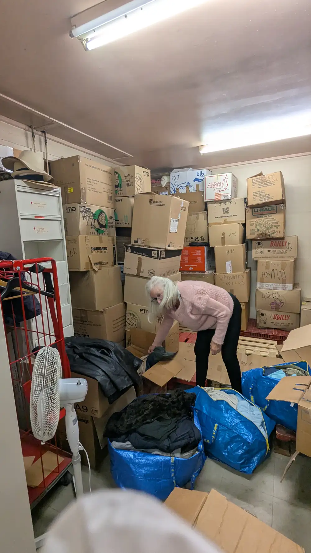 Déstockage des vêtements de la saison