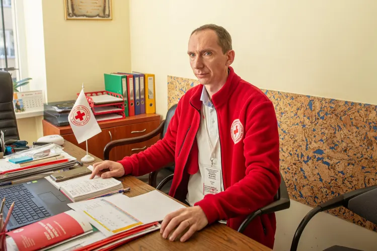 Ivan, responsable Croix-Rouge ukrainienne pour la région de Lviv.