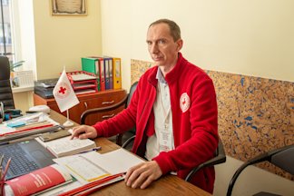 Ivan, responsable Croix-Rouge ukrainienne pour la région de Lviv.