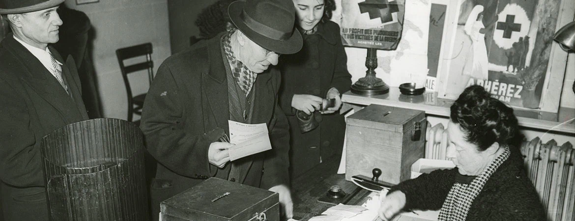 Bureau du service de recherches des prisonniers de guerre - 1940