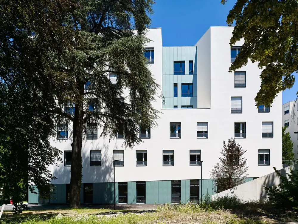 Extérieur - Centre des Massues