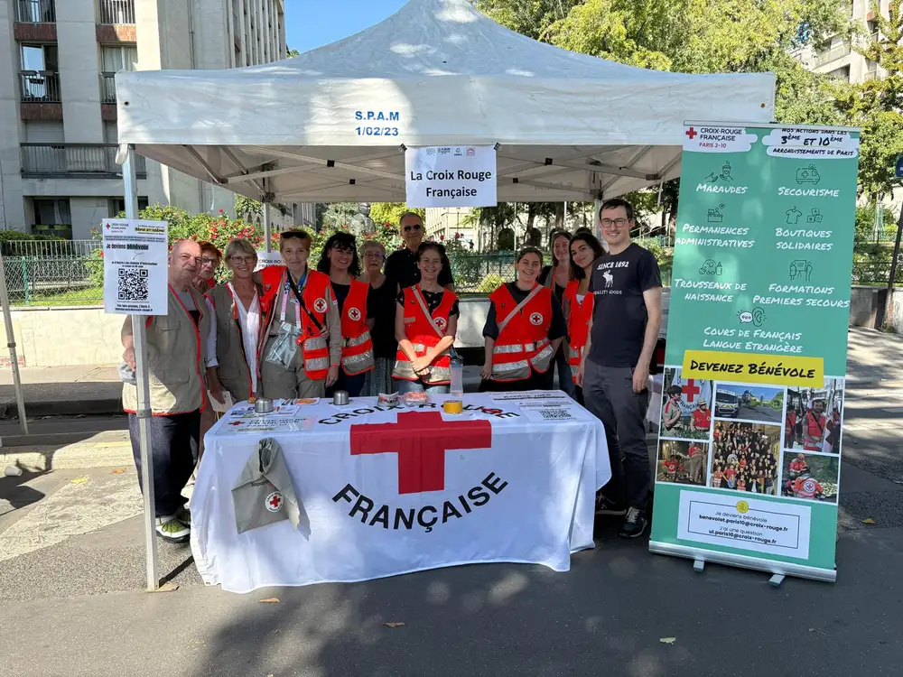 Tous nos bénévoles mobilisés pour le forum de la vie associative à Paris 10 - septembre 2025