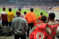 Secouristes de la Croix-Rouge au Stade de France (archive) - © D. Pazery