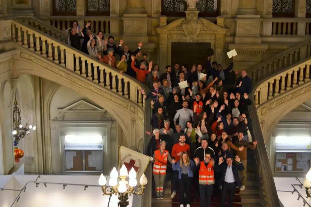 En janvier 2025, nos bénévoles se sont retrouvés à la mairie de Paris 10 pour une remise de médaille
