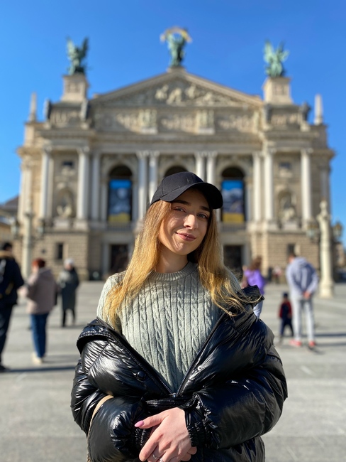 alt text img 4 desktop