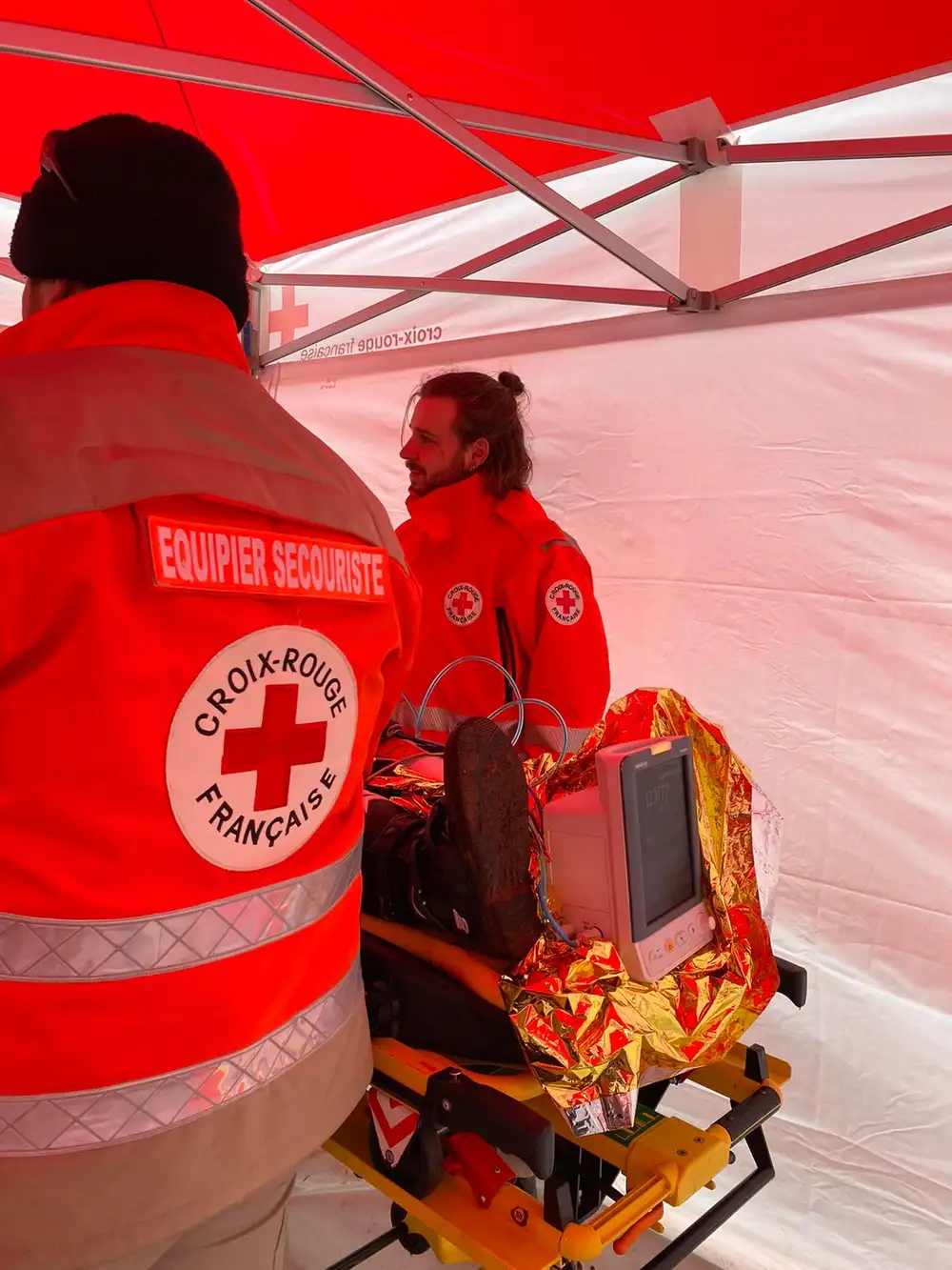 POSTE DE SECOURS 2024