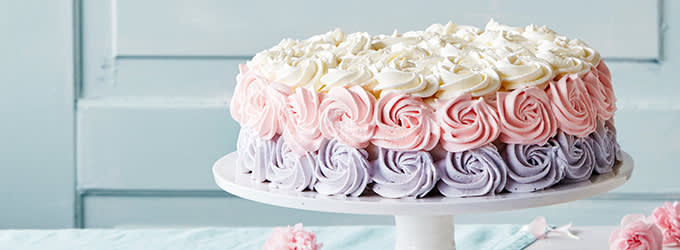 Kuningatartäytekakku kuvitus