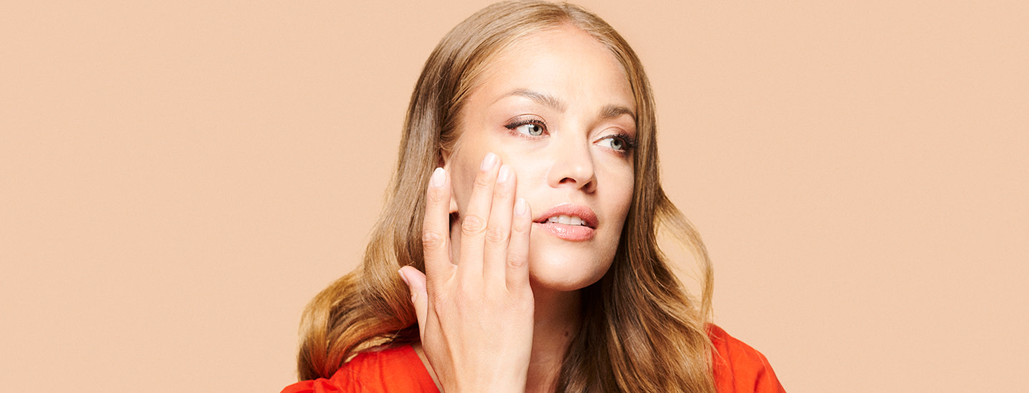 Mikä meikkivoide sinulle sopii? Testaa ja löydä paras vaihtoehto!