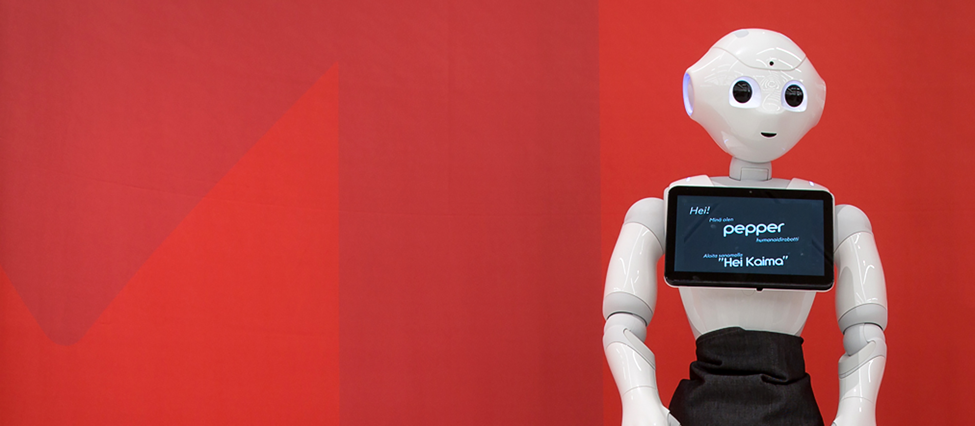 Moderni ruoanlaittaja tulevaisuuden kaupassa