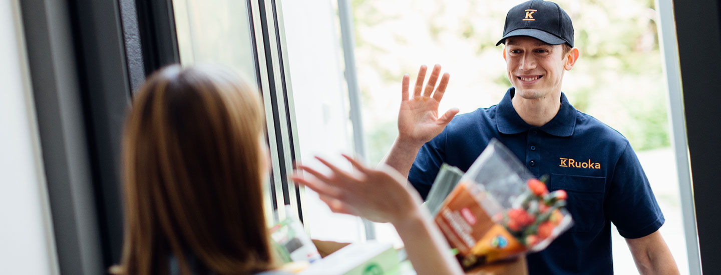 Inköpen levereras till hemdörren från webbutiken K-Ruoka