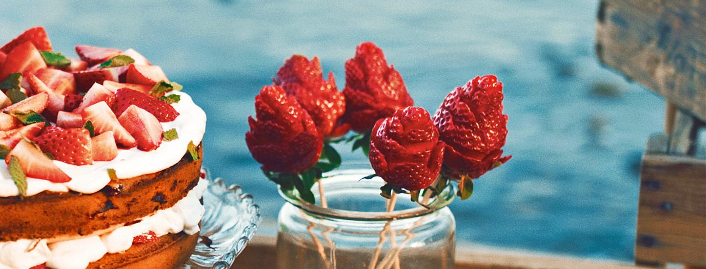 Valloittavat mansikkaruusut - katso ohjevideo