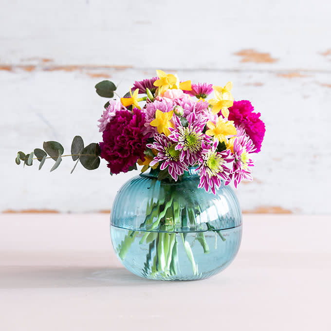 narsissikimppu paasiaisasetelma sekakimppu 2