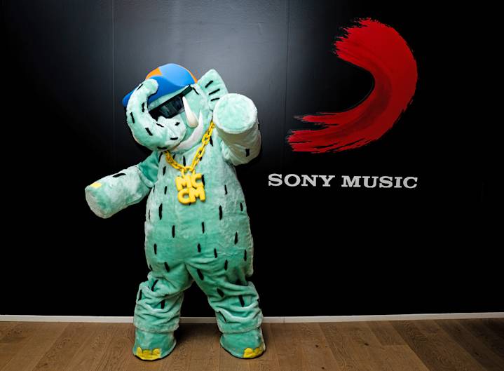 MC Mammutti Sony Music Finland -levy-yhtiössä