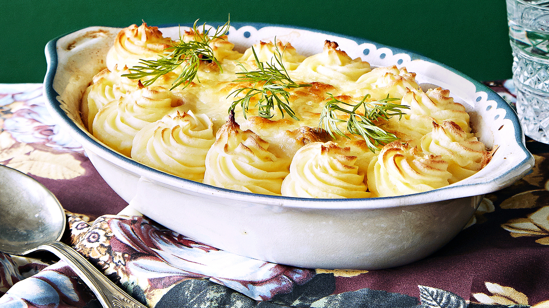 Näin valmistat duchesseperunasoseen