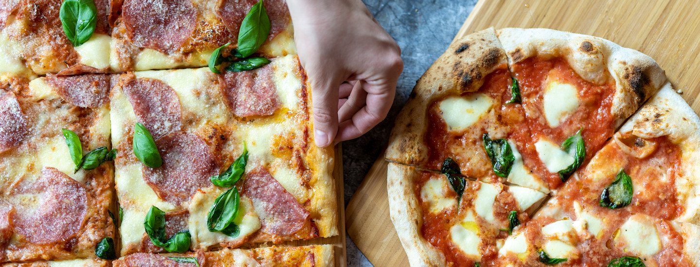 Mitä eroa on napolilaisella ja roomalaisella pizzalla? 