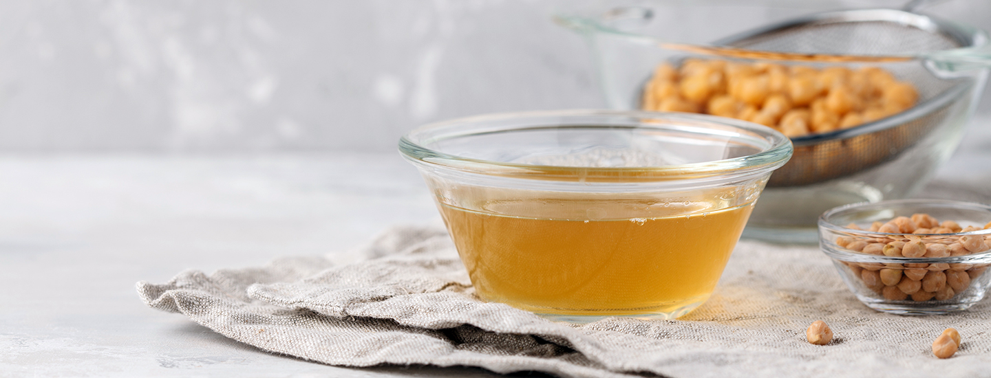 Näin käytät aquafabaa eli kikherneiden lientä