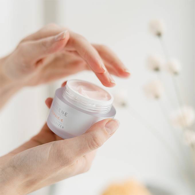 680x680 Valo 1 Lumene