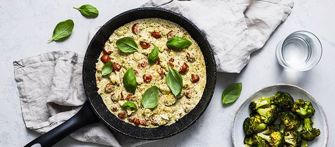 Pesto-kanakastike (680x300)