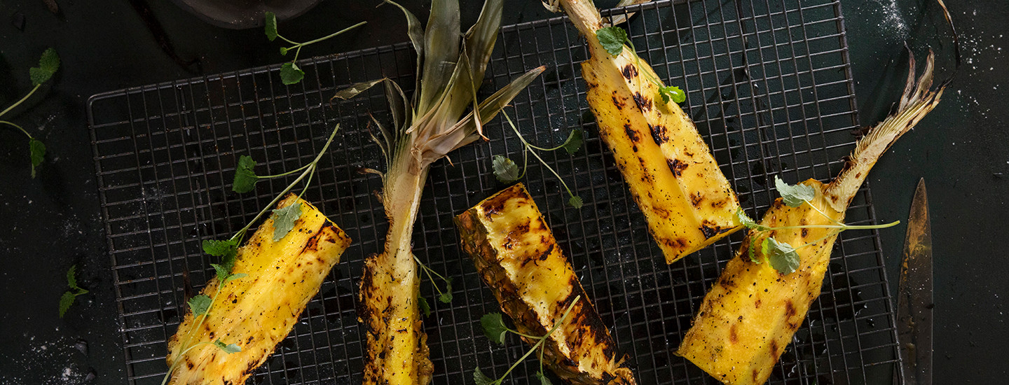 Grillattu ananas ja mascarponemousse