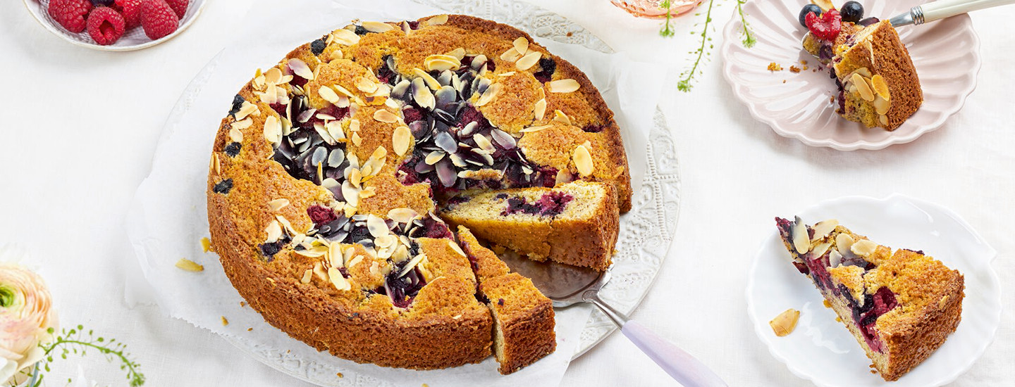 Manteli-kuningatarkakku 2024 1440x550