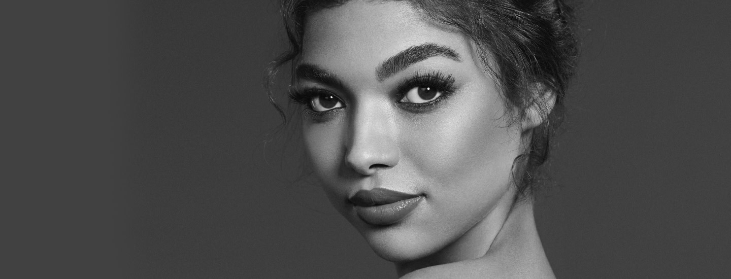 Lumoavat ripset Eylure -irtoripsillä