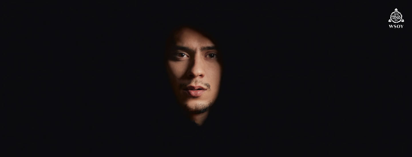 Mikael Gabrielin elämänkertakirja "Alasti"