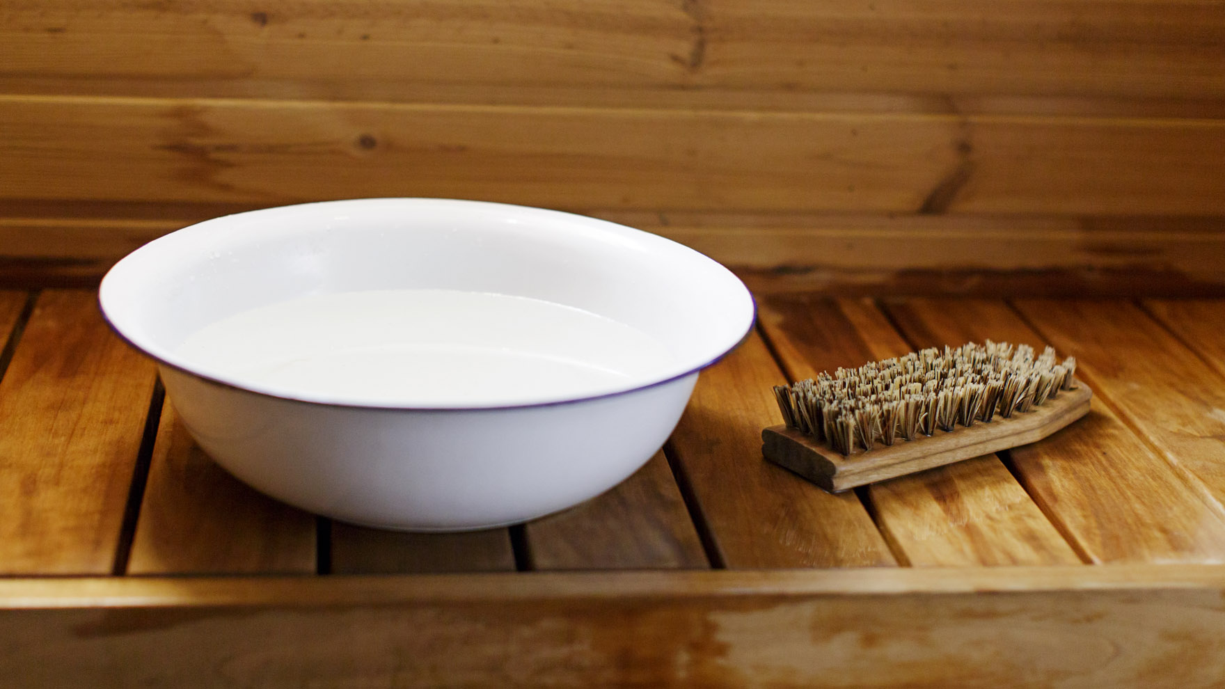 Saunan pesu - katso 8 vinkkiä perusteelliseen saunasiivoukseen