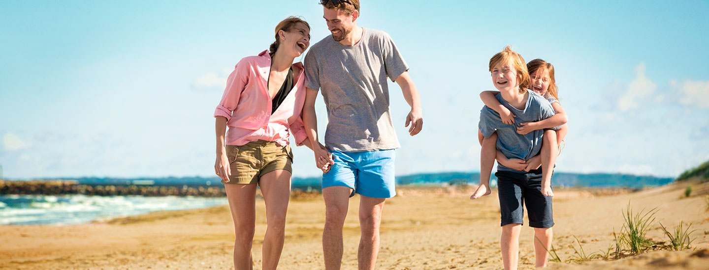 Aurinkosuoja on ihon paras ystävä - näin valitset turvallisen aurinkovoiteen