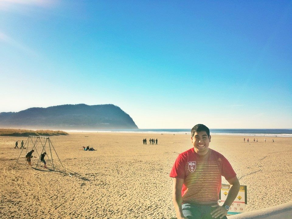 Jesse + Real + beach